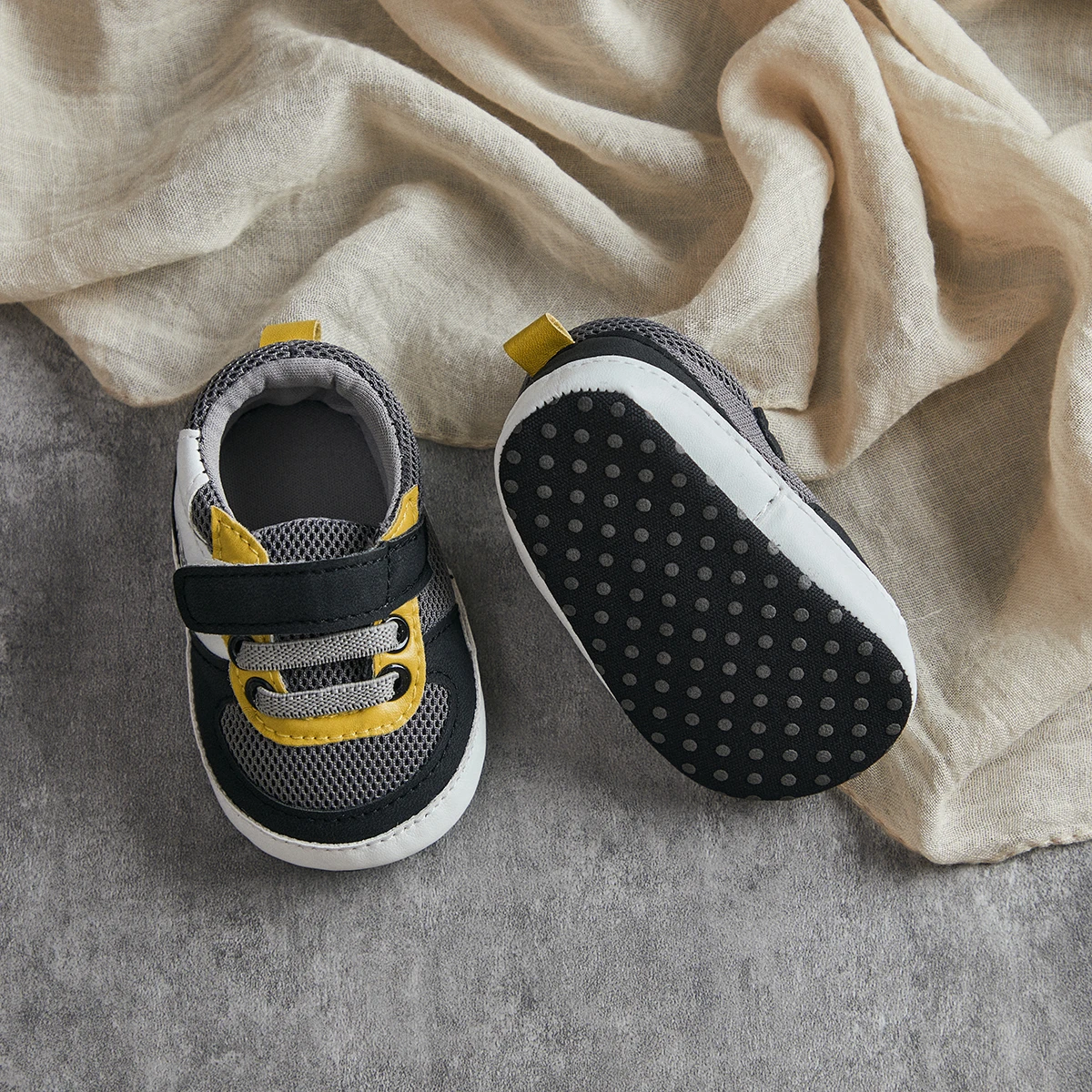 Zebrinha Velcro Zapatillas Niño