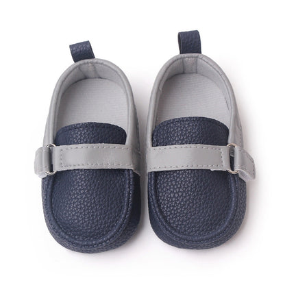 Mocasín con hebillas para niño