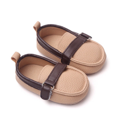 Mocasín con hebillas para niño