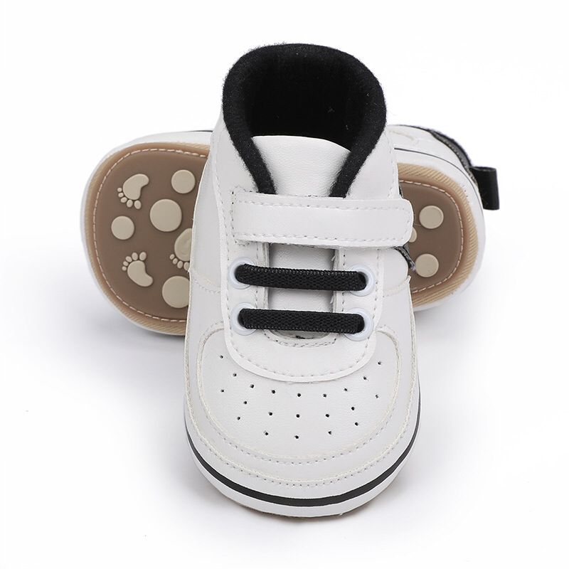 Tênis NK tenis Loja Click Certo Preto e Branco 0-6 Meses 11cm 