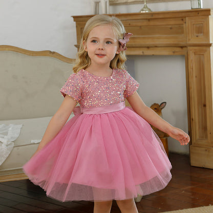 Vestido de festa com glitter e tule