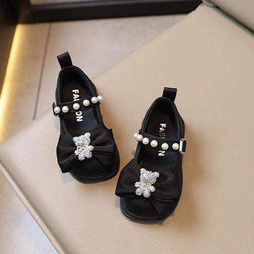 Children's Shoes Woman Pearls and Bow