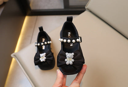 Children's Shoes Woman Pearls and Bow